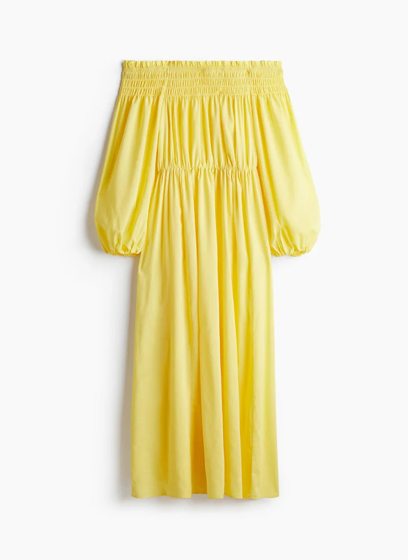 اتش اند ام Smock-Topped Off-The-Shoulder Dress