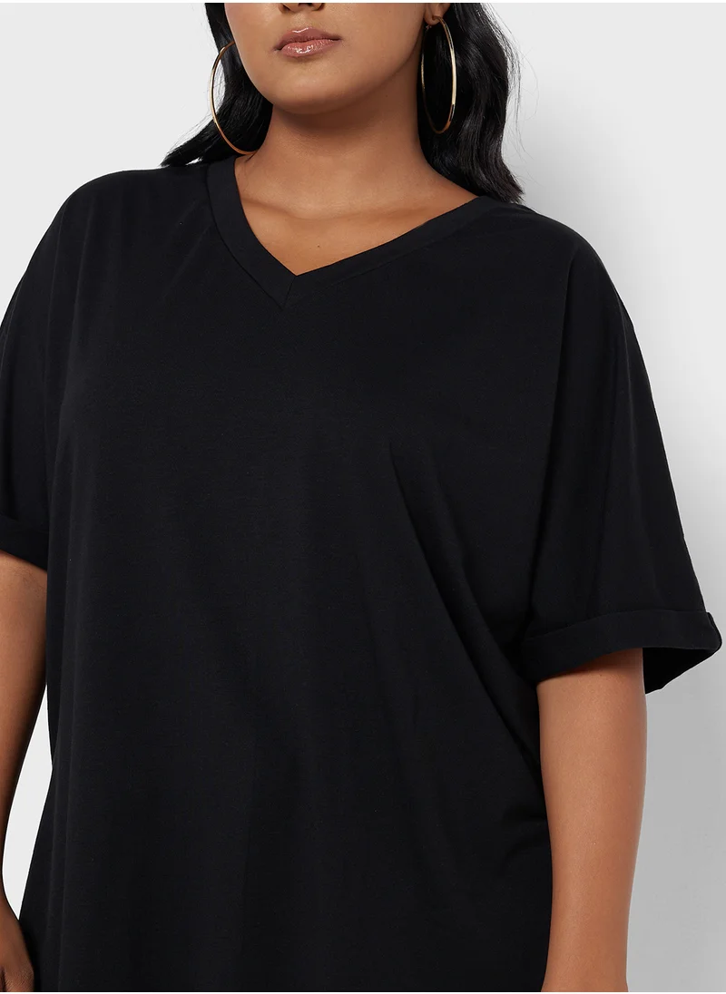 Ginger Plus V Neck Relaxed T-Shirt