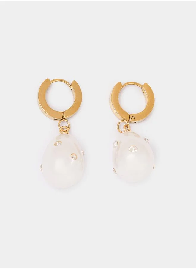 Styli Oval Pearl Drop Earrings