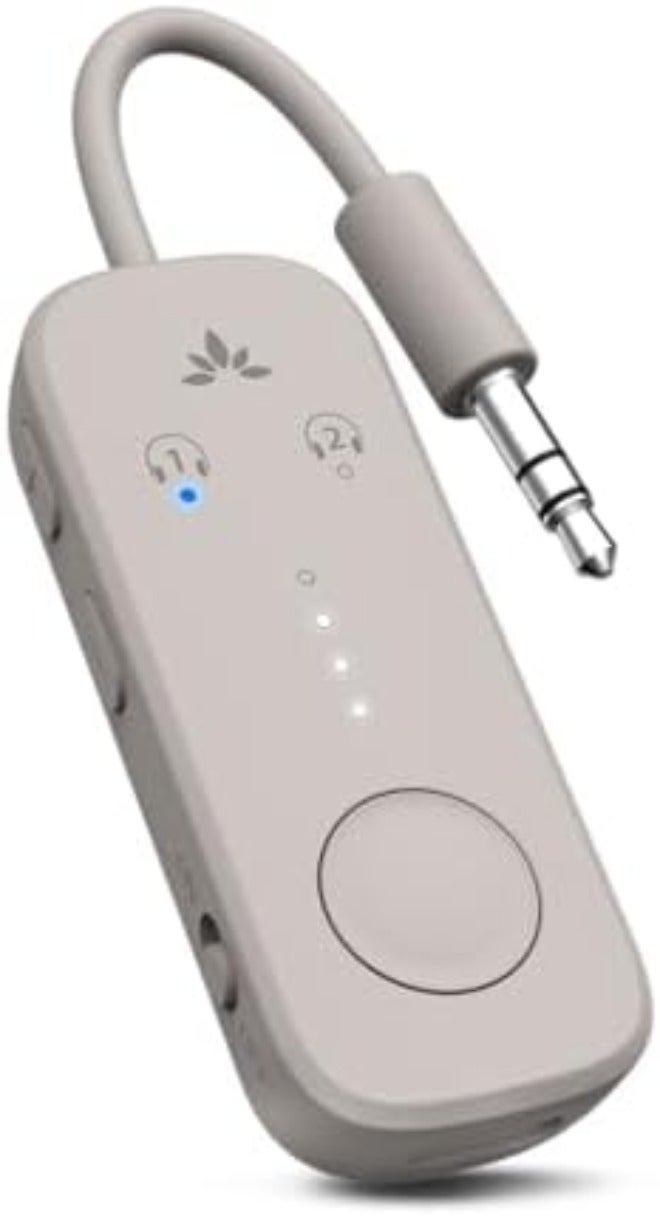 أفانتري Avantree Relay – محول بلوتوث للطائرة لاثنين من AirPods أو سماعات رأس | شريحة Qualcomm، 25 ساعة تشغيل، aptX Adaptive وصوت عالي الدقة، جهاز إرسال 3.5mm AUX لبوز، الطيران، السفر والجيم - Image 1