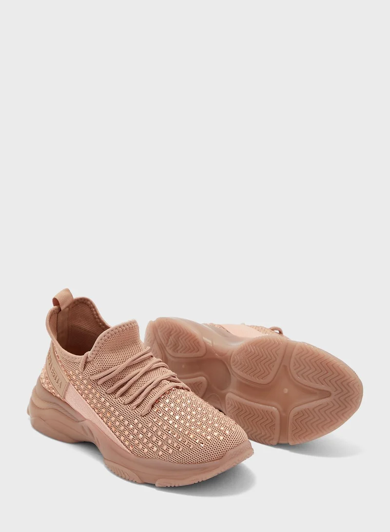 shoexpress Lace Up Low Top Sneakers