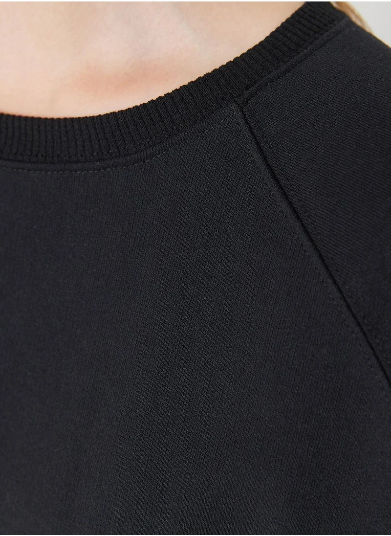 trendyol Crew Neck Knitted Sweatshirt
