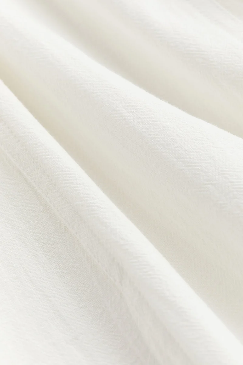 H&M Balloon-sleeved dress