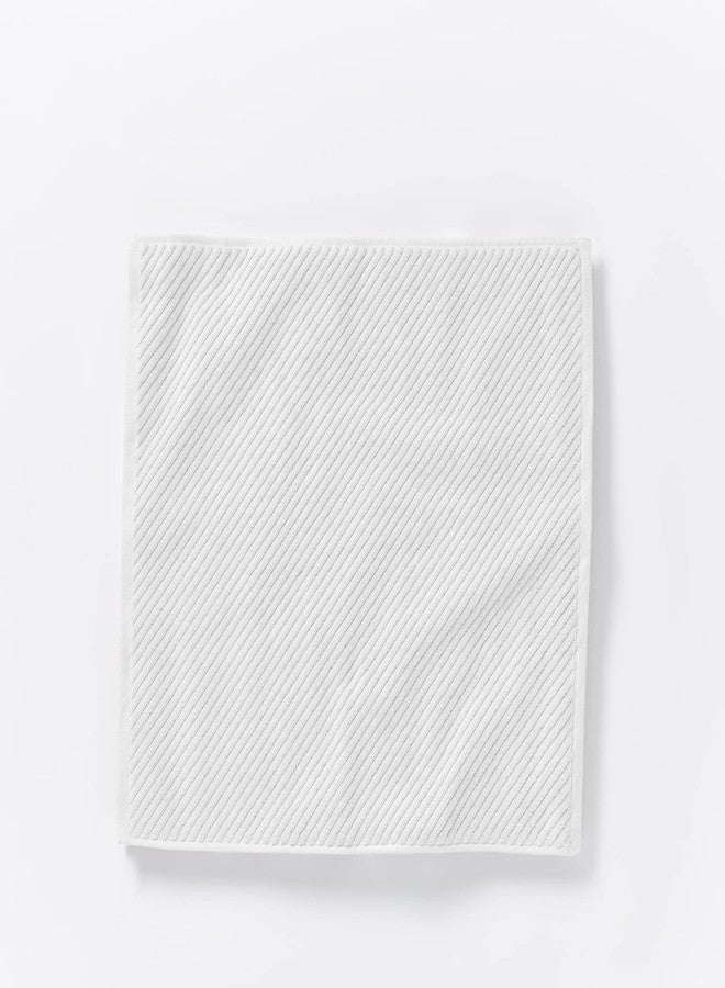 Coyuchi Air Weight Organic Twill Bath Mat, Alpine White (32" x 19") - Image 1