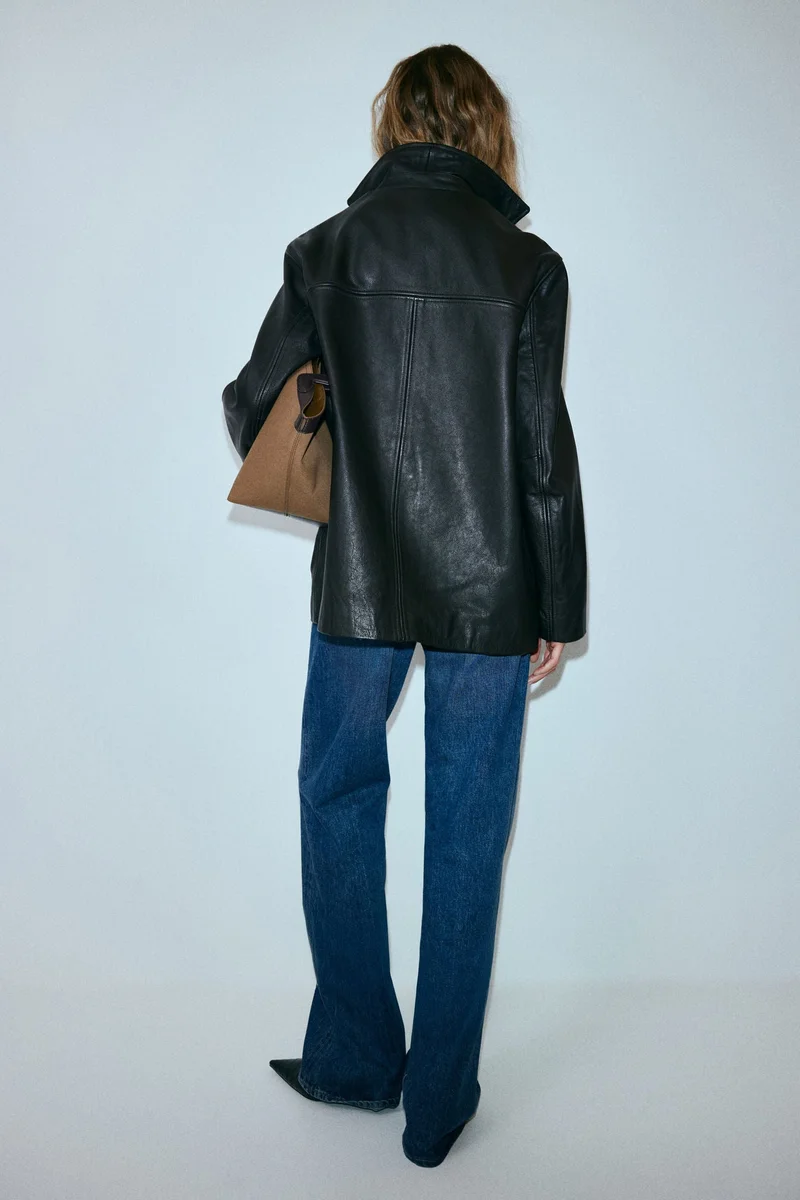 اتش اند ام جاكيت من الجلد