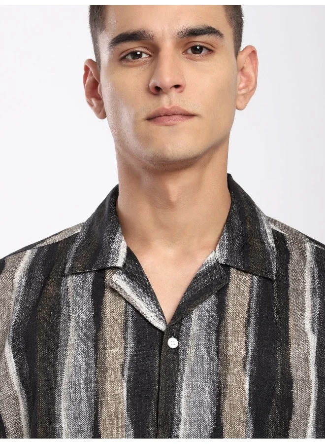 بيونغ قميص كوبي مطبوع باللونين البني والأسود