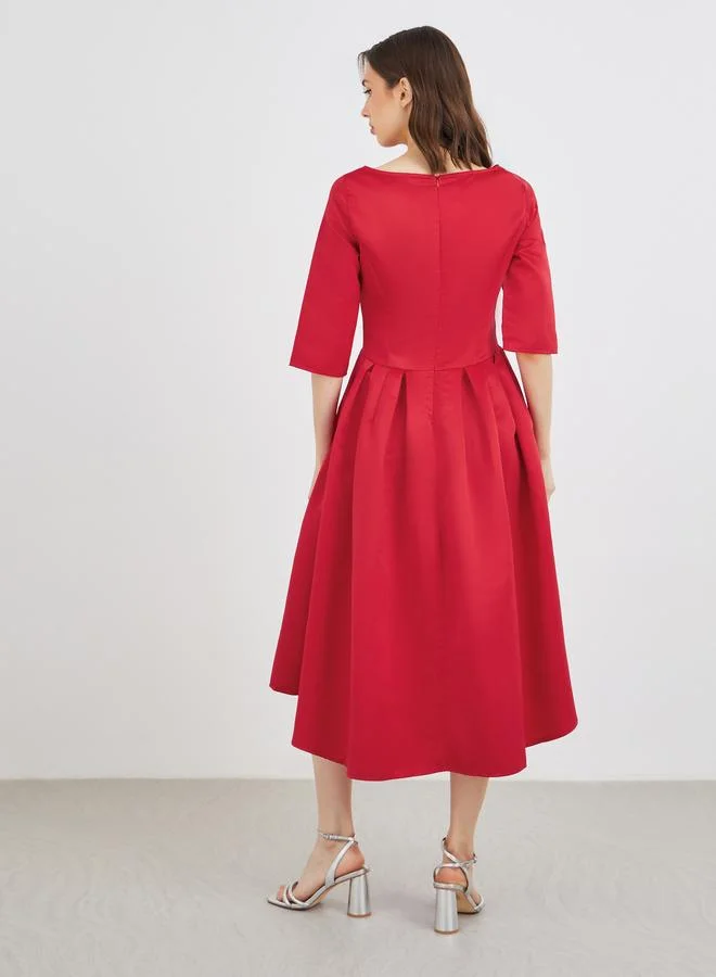 Take Two Take Two Solid Round Neck Pleated Detail Midi Dress