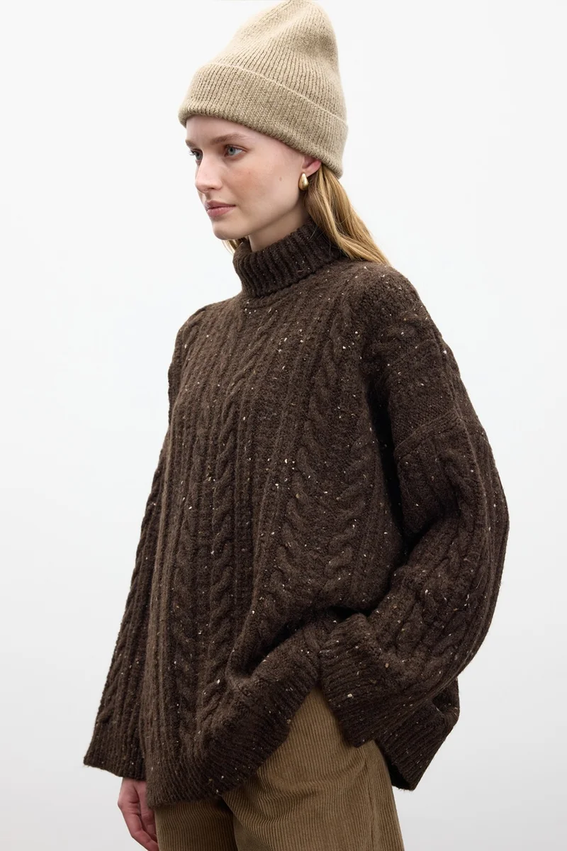 Manuka Turtleneck Knitted Sweater Brown
