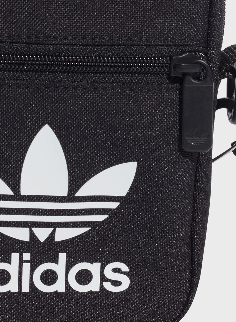 adidas Originals Festival Messenger