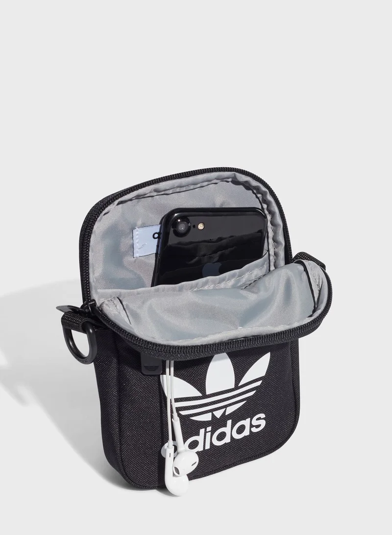 adidas Originals Festival Messenger