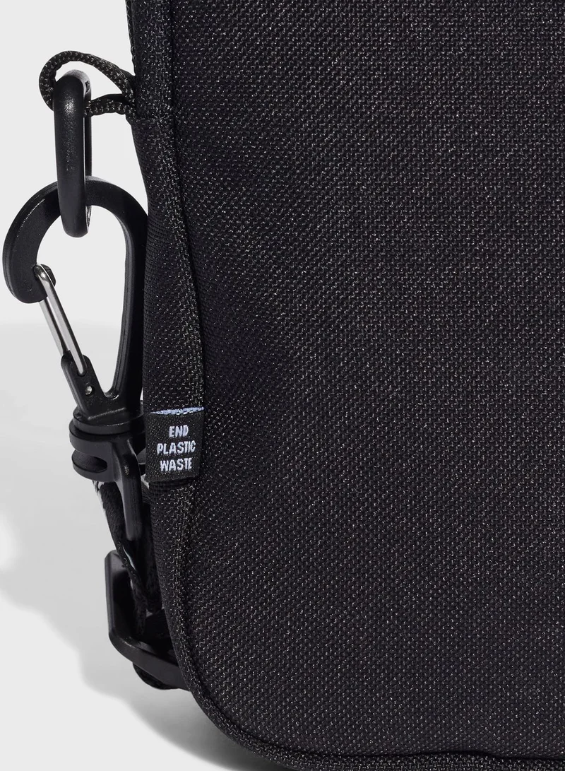adidas Originals Festival Messenger