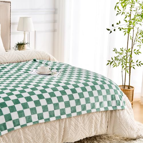 Edenleaf Green Checkered Blanket, Ultra Soft Cozy Flannel - Checkered Grid Print Throws for Bed Sofa Couch, Luxury Throw Blanket for All Seasons, 50x60 Inch, Jade Green - Image 4