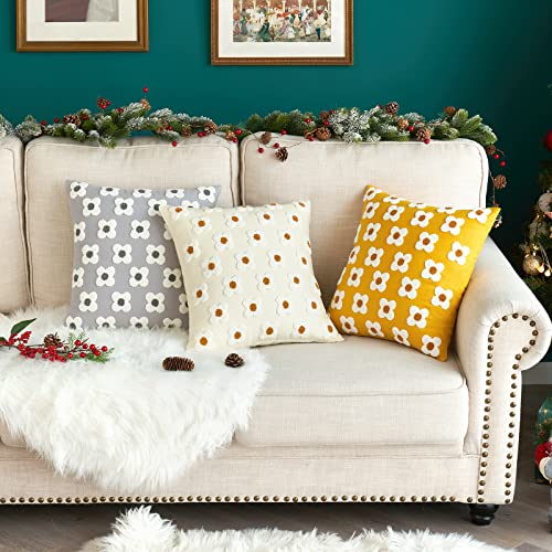 EMEMA Decorative Throw Pillow Covers Sun Flower Jacquard Pillowcase Cushion Case Square for Couch Sofa Bed Living Room Bedroom Set of 2, 18x18 Inch, Beige - Image 5