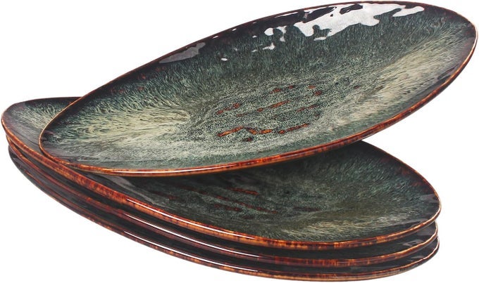 CERAMIC DINNER PLATES SET OF 4 FOR BREAD PASTA SALAD SUSHI MICROWAVE OVEN AND DISHWASHER SAFE SCRATCH RESISTANT DURABLE BLACK REACTIVE GLAZE