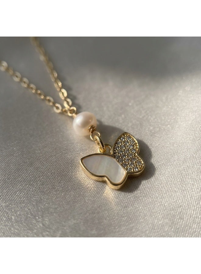 Minorisa 18K GOLD PLATED ZIRCON SEASHELL BUTTERFLY PENDANT NECKLACE WITH ORGANIC PEARL - Image 1