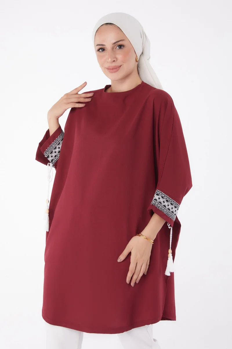 Tofisa Plain Crew Neck Women's Burgundy Tassel Bat Sleeve Tunic - 13256