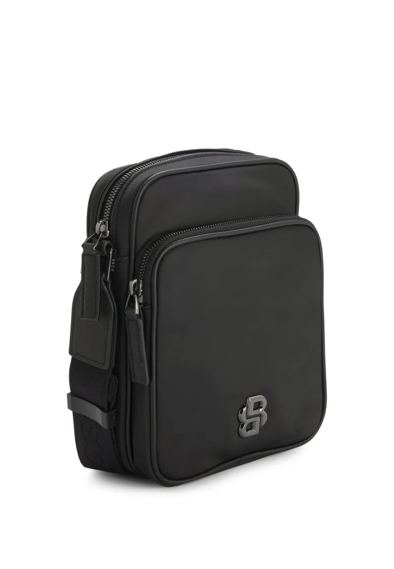 بوس حقيبة مراسل تويل بشعار بي المزدوج