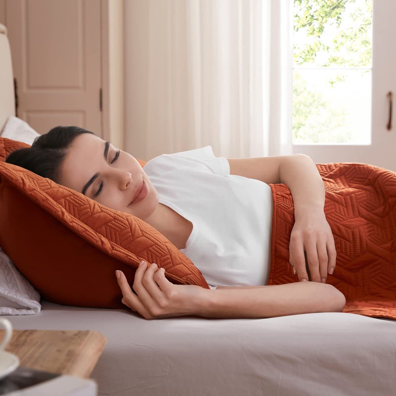 LEAONME مجموعة لحاف Twin Leaonme قطعتين خفيفة الوزن برتقالية/صدأ الأسرة-68''x86 '' Soft Microfiber Summer Coverlet الفاخرة مجموعة دافئة لجميع المواسم (يشمل لحاف واحد 1 شام) - Image 5