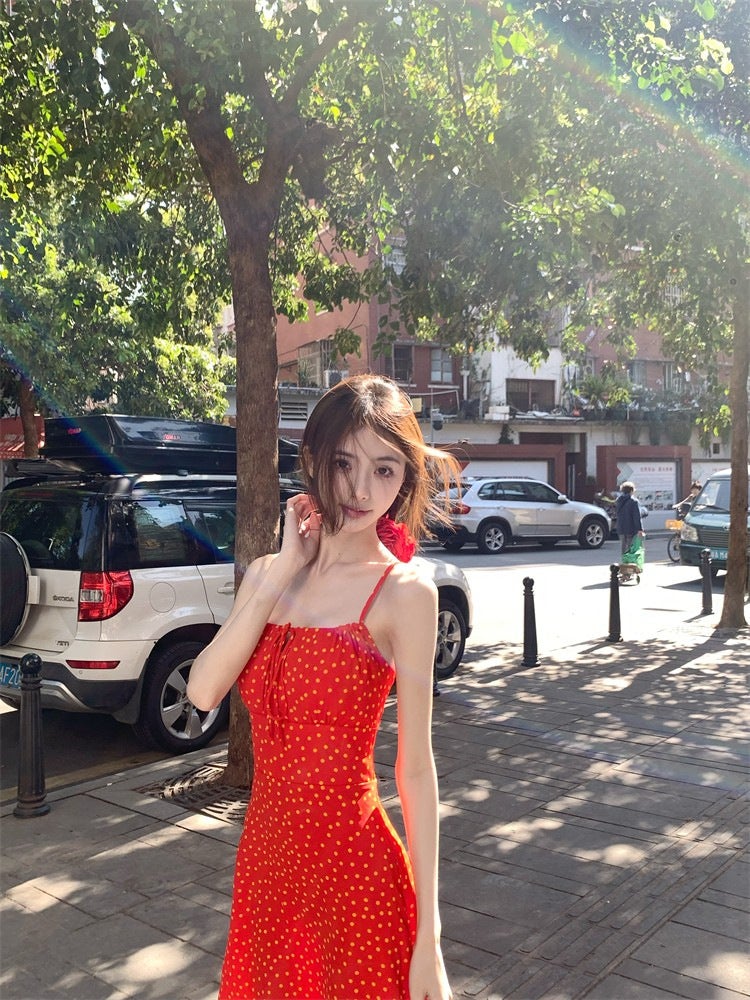 French Style Sexy Western Style Small High-end Floral Sling Waist Slimming dress Womens 2024 Summer New Picture color 