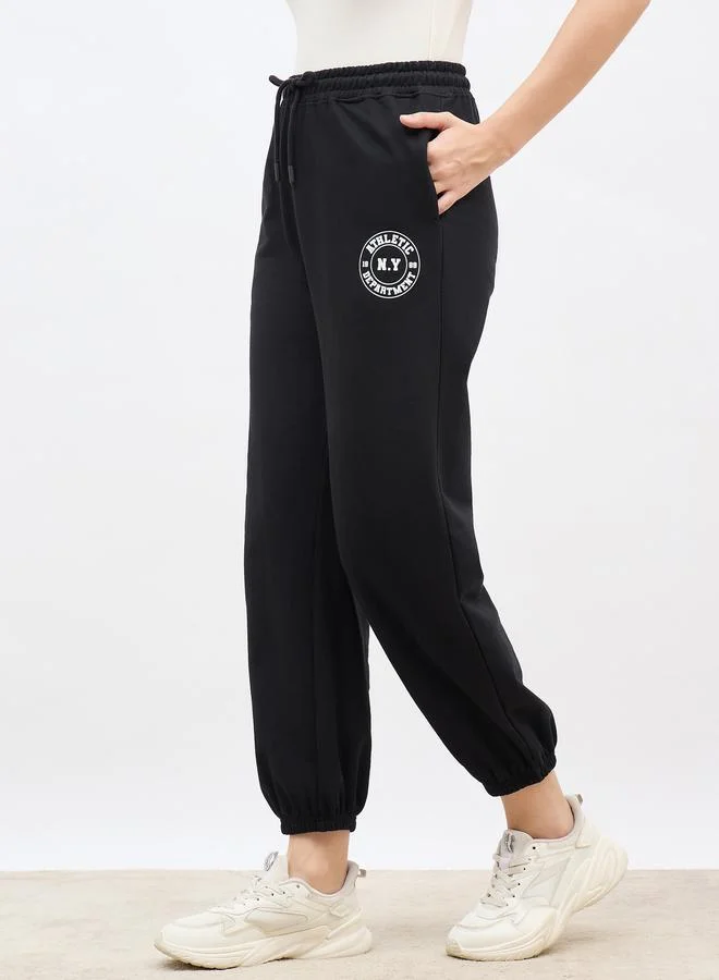 Styli Styli Minimal Print Tapered Joggers