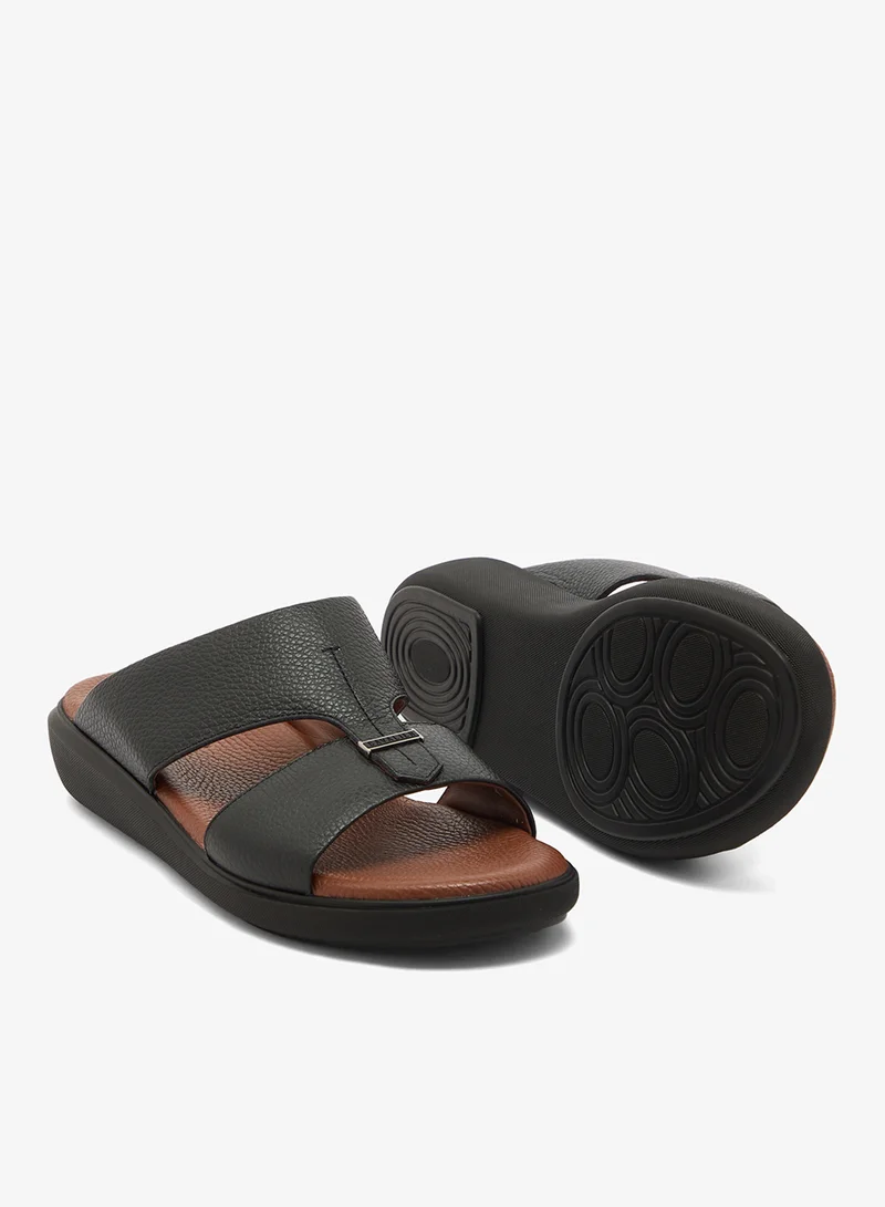 UOMO Cavalier Black Comfort Leather Arabian Sandals for Men | Best Price UAE