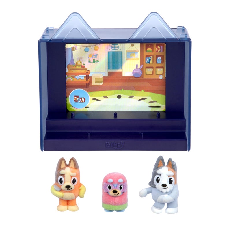 BLUEY Fuzzies Episode Pack: Grannies – 3 Specially Flocked Mini-Figures, 1 Exclusive, Display Case, Trading Card & Collector’s Guide, 80 to Collect in Series 1 - Image 2