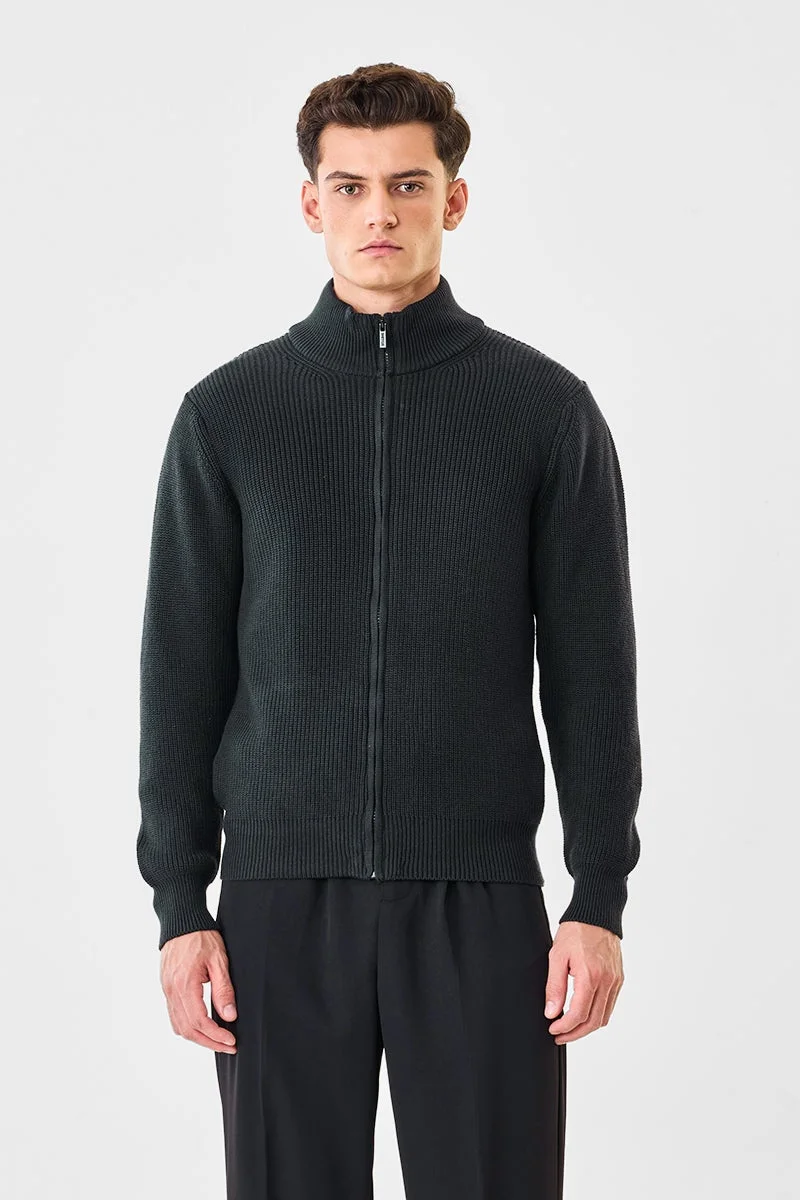 سنيتش كنزة بسحاب ورقبة عالية مزخرفة