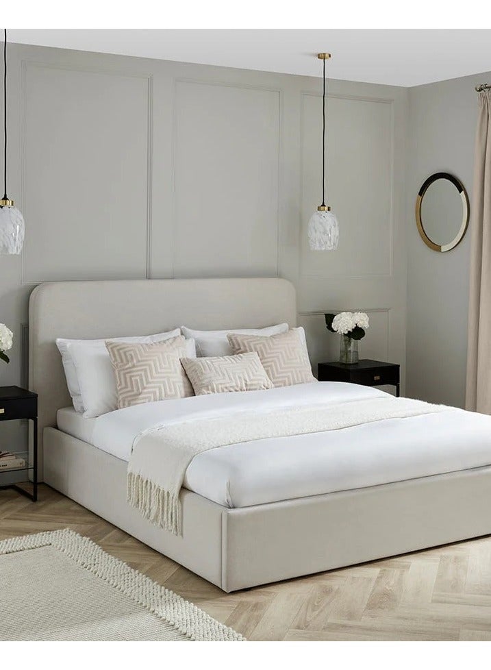 ملاذ هاوس سرير مبطن بأزرار - MZBDN02-OFW-160 سم - مصنوع من قماش ناعم مع لوح رأس مبطن بأزرار - 160 سم - الأبعاد: ارتفاع 120 سم × طول 195 سم - طول 195 سم × ارتفاع 120 سم × عرض 160 سم - Image 1