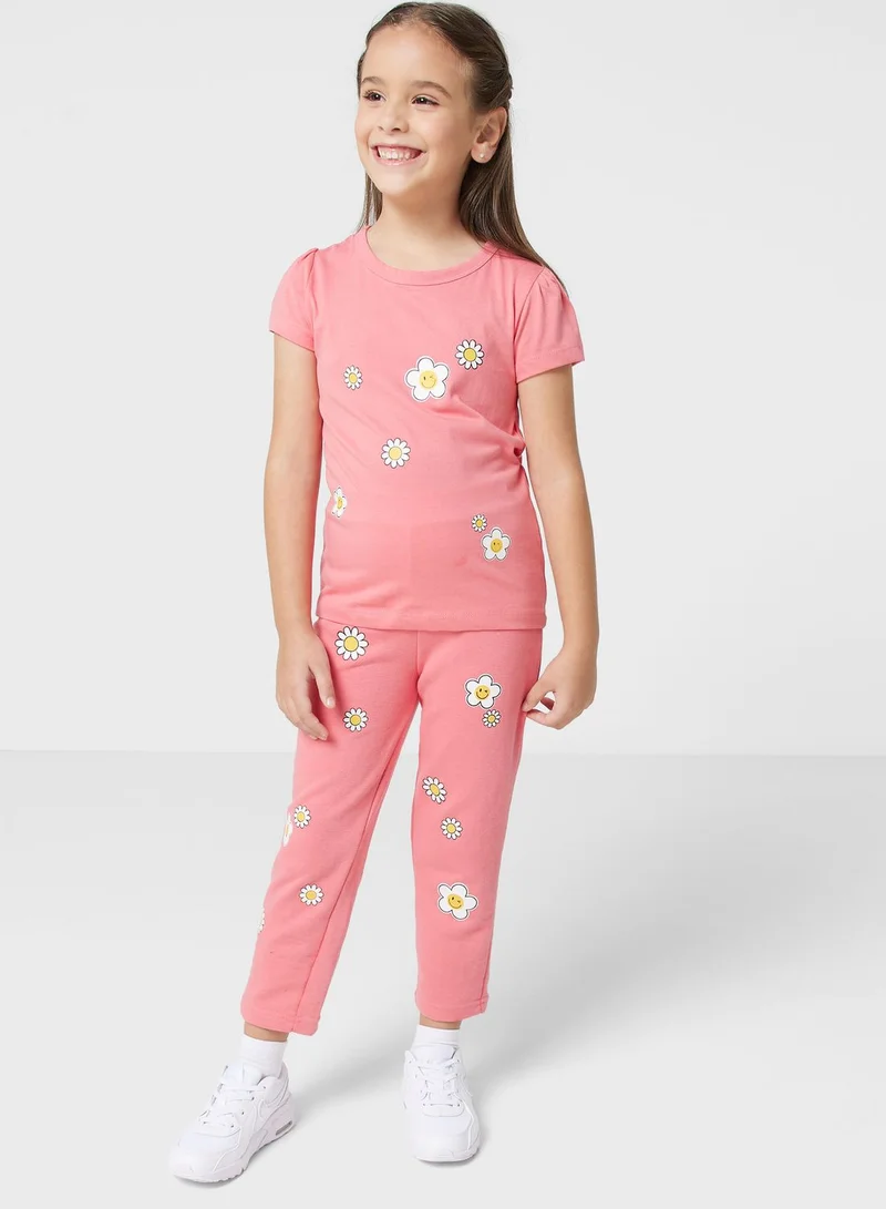 Pinata Floral Print T-Shirts And Jogger Set