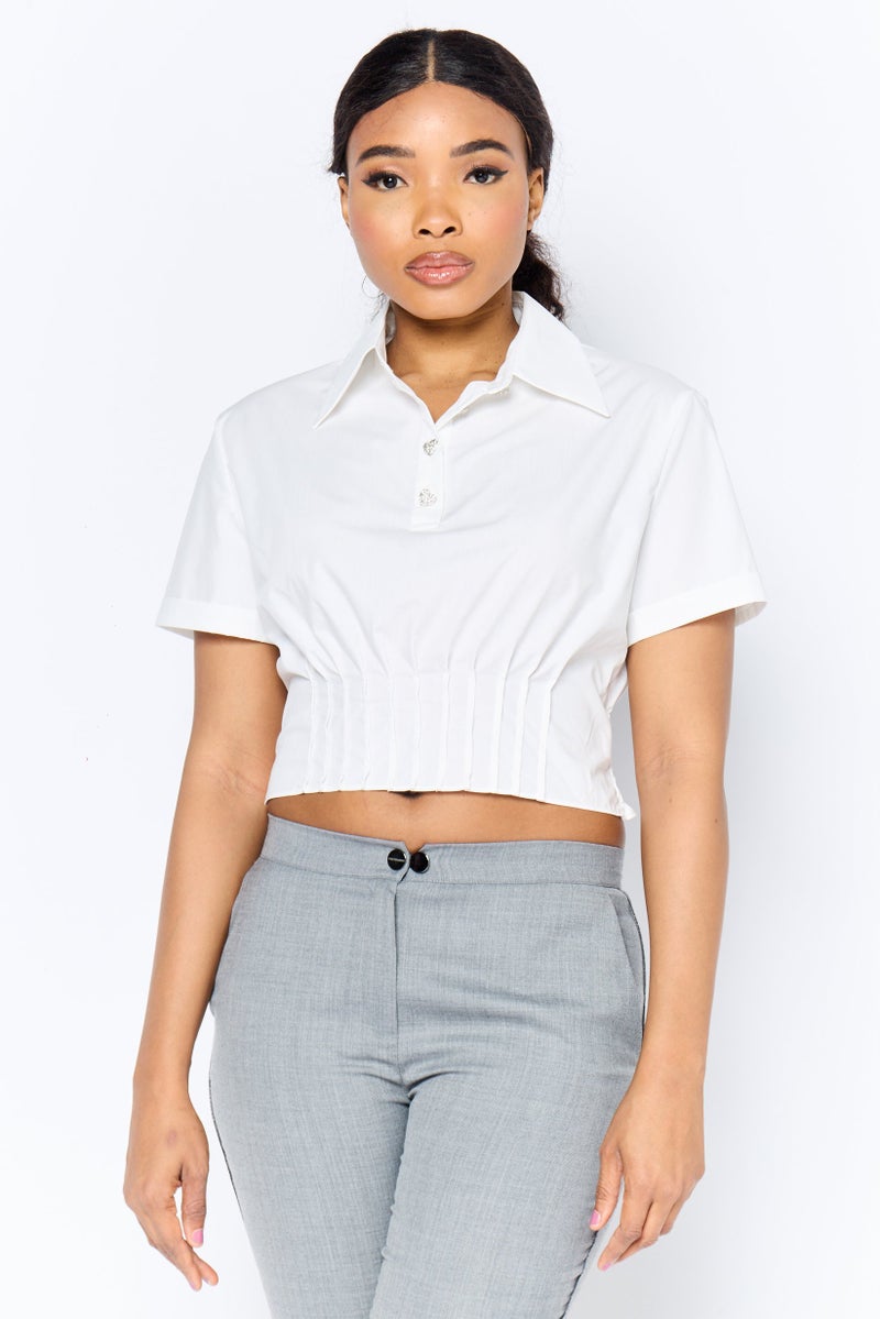 STEVE MADDEN بلوزة نسائية بأكمام قصيرة وياقة مفتوحة، بيضاء - Image 1