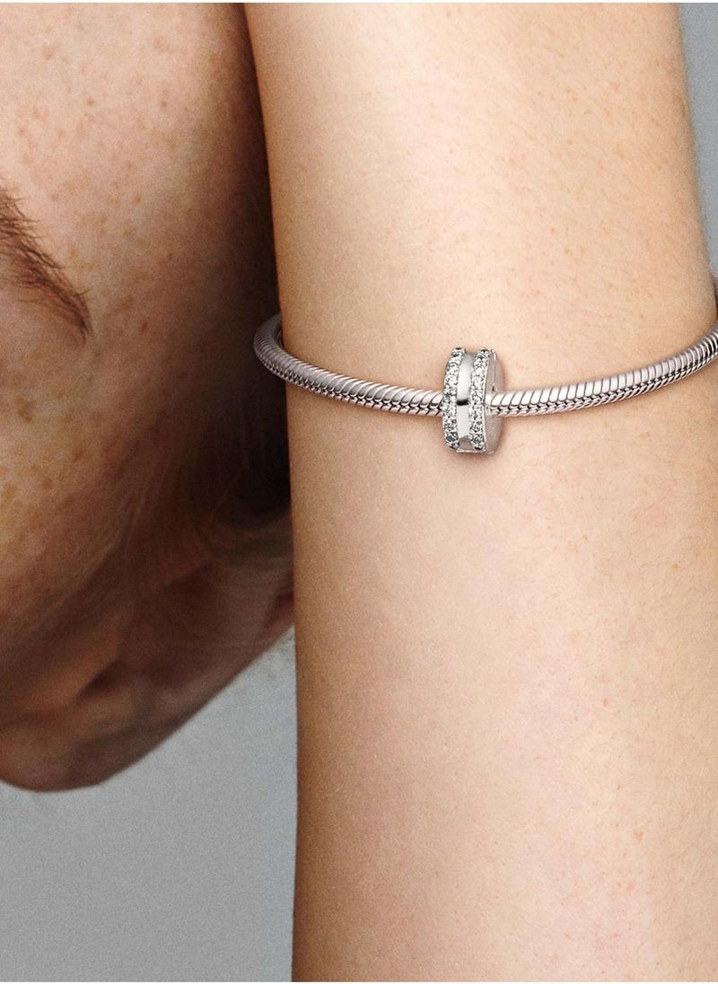 باندورا ميدالية بدوائر متداخلة مزينة بأحجار - Image 3