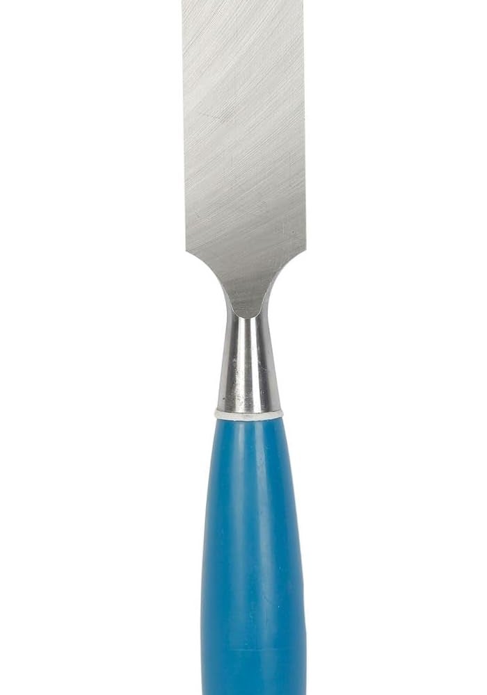 Gazelle 1-1/4 Inch Bevel Edge Wood Chisel - Image 2