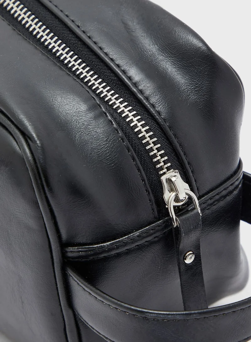 Seventy Five Classic Travel Kit
