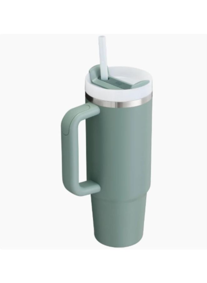 ستانلي كوب حراري معزول من الستانلس ستيل مع ماصة ومقبض خالي من البيسفينول ايه، يحافظ على المشروبات ساخنة لمدة 12 ساعة او باردة لاكثر من 24 ساعة، للقهوة والشاي والعصير والماء (1180 مل) (اخضر) - Image 2