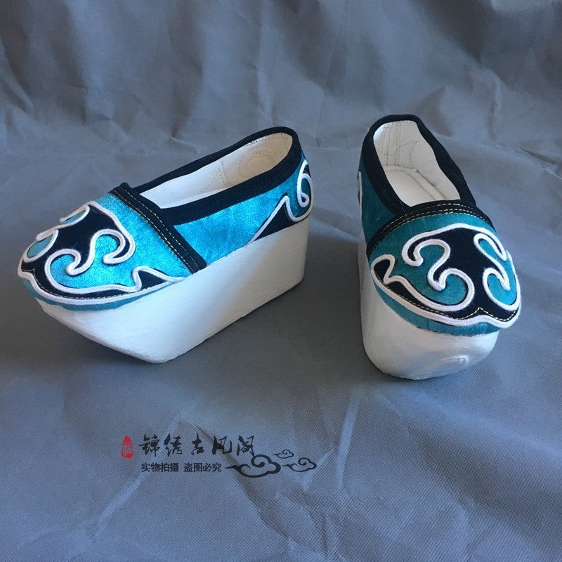 Shuixi Opera Young Man'S Shoes, Ancient Costume Male Scholar Shoes, Cloud Shoes, Yellow Plum Opera Liangzhu Young Man'S Boots, Wooden Soles - Image 1