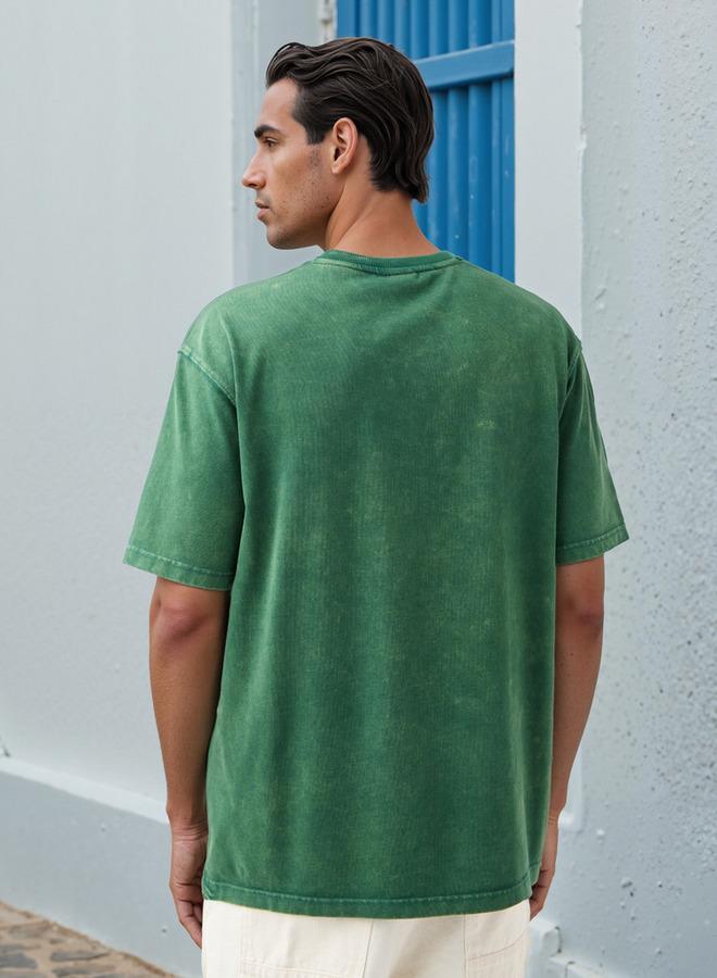 اس بي كاركترز تشيرت بياقة ضيقة وأكمام قصيرة وطبعات جرافيك - Image 3