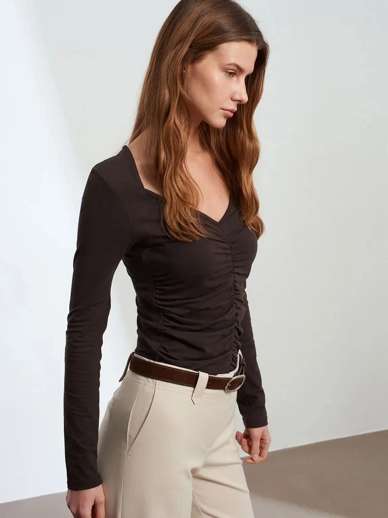 ديلفين Dilvin Slim Fit V-Neck Jersey Blouse