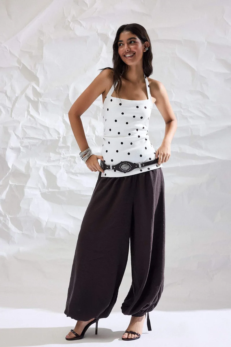 ديفاكتو Balloon Fit Regular Hem modal Trousers