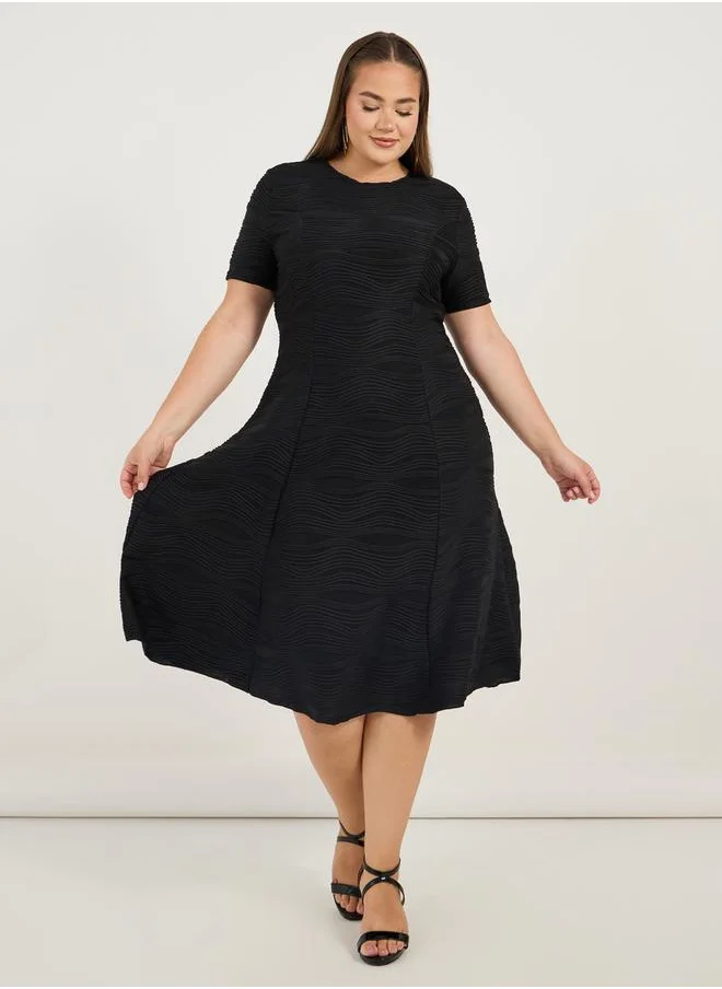 Styli Plus Size Weave Texture A-Line Midi Dress