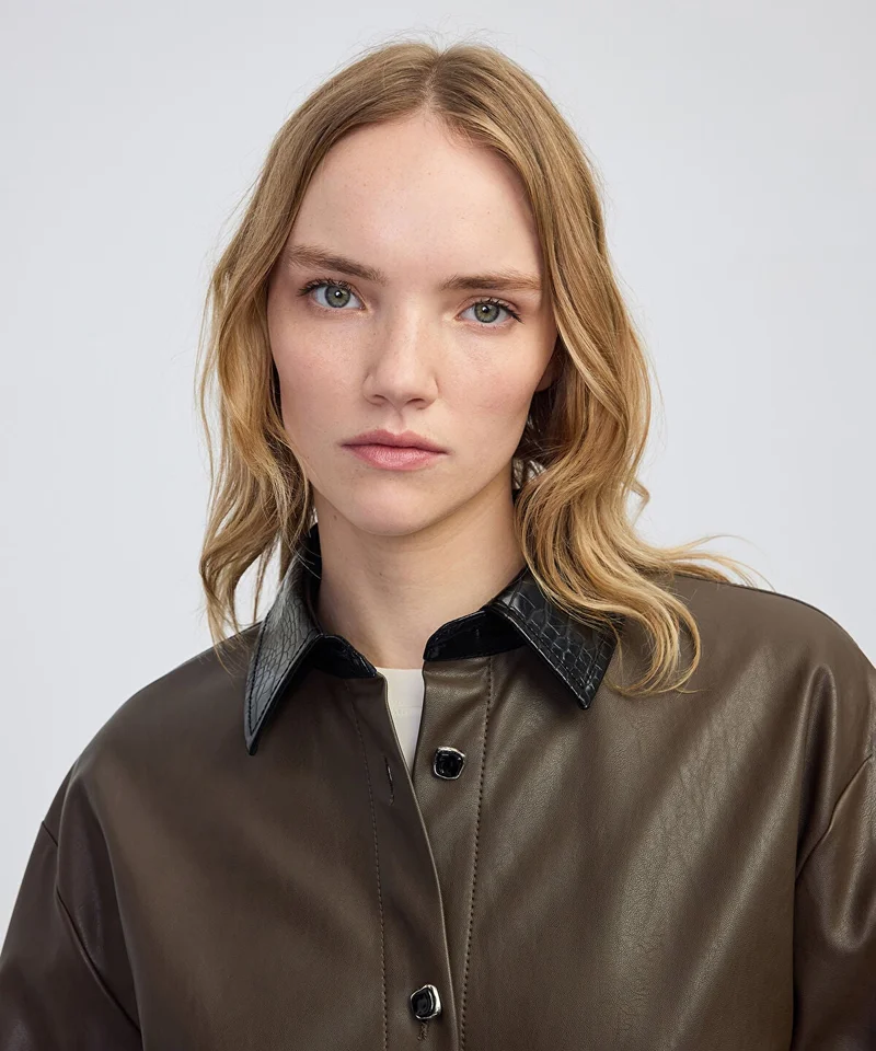 ابيكول Contrast Collar Leather-Effect Shirt