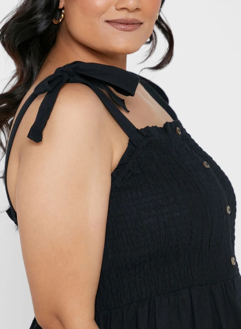 I Saw It First Curve Black Shirred Tie Strap Button Down Midi Dress