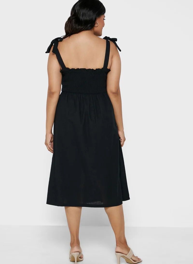 I Saw It First Curve Black Shirred Tie Strap Button Down Midi Dress