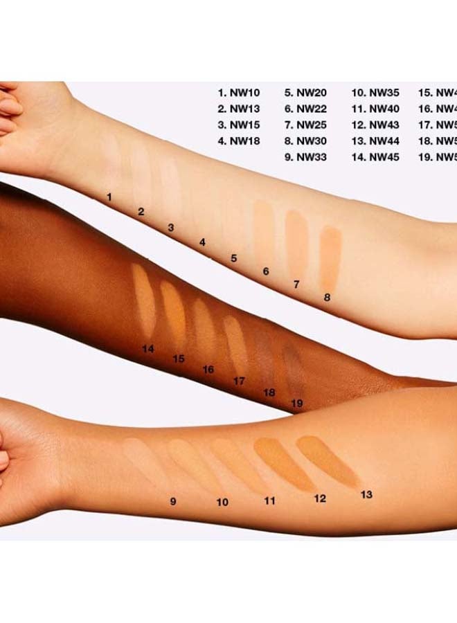 MAC STUDIO FIX POWDER PLUS FOUNDATION NW18 Beige NW18 - Image 5