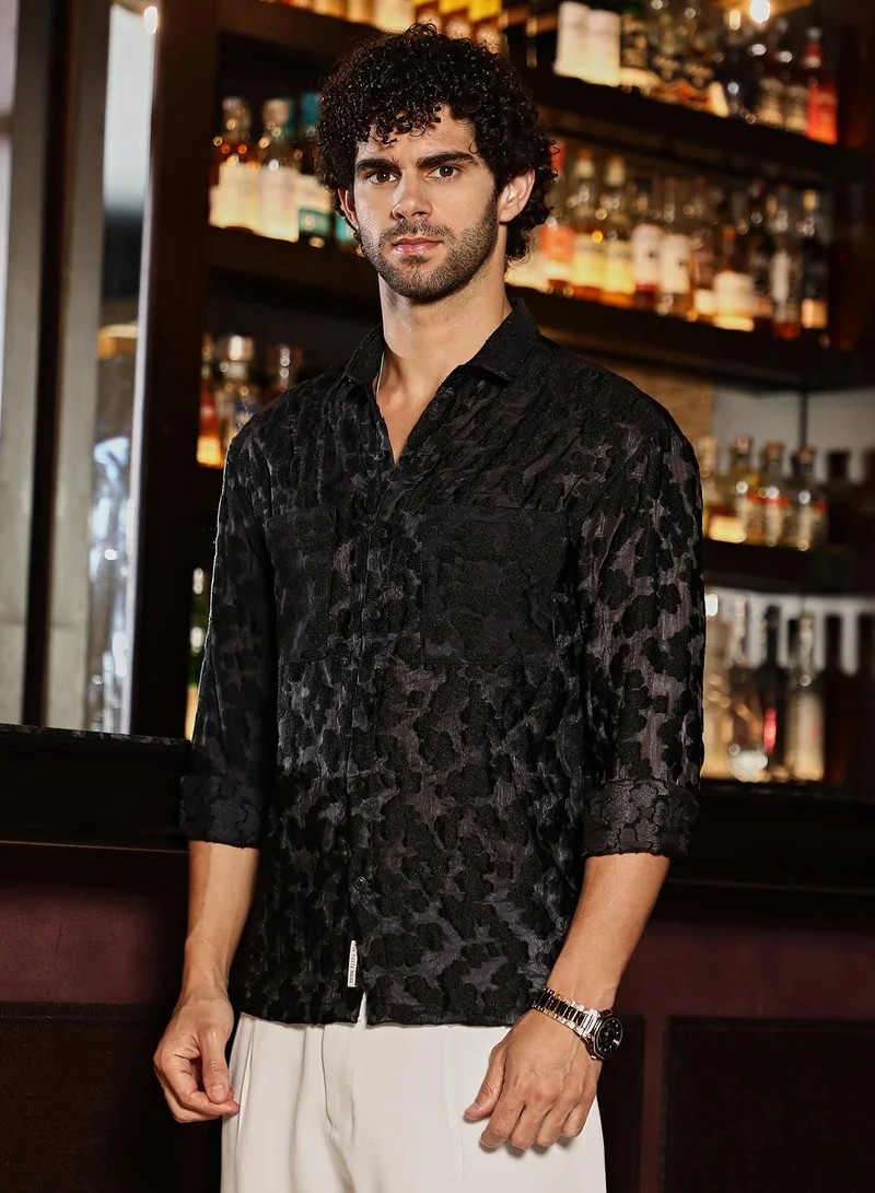 Campus Sutra Men's Charcoal Grey Nimbus Dark-Tone Shirt