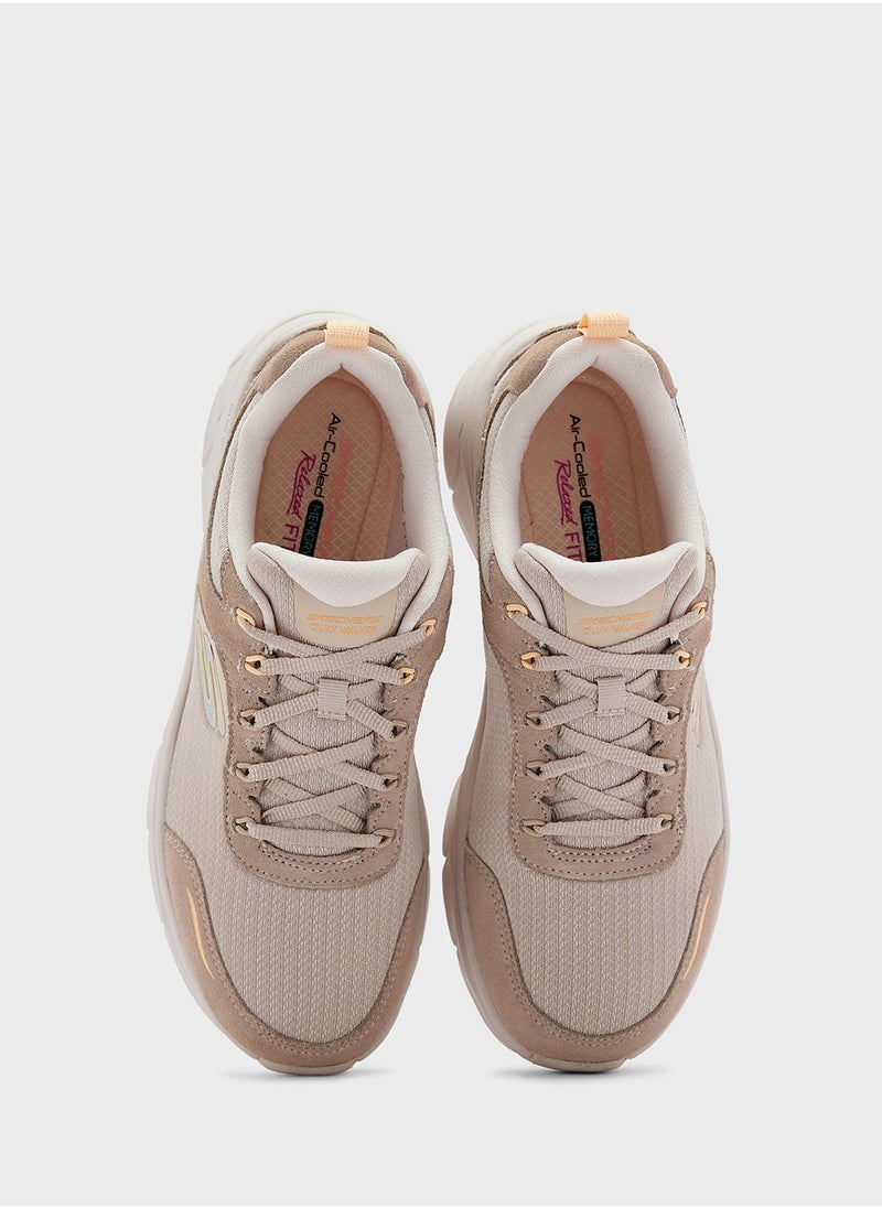 SKECHERS - D'Lux Walker 2.0 - Image 1