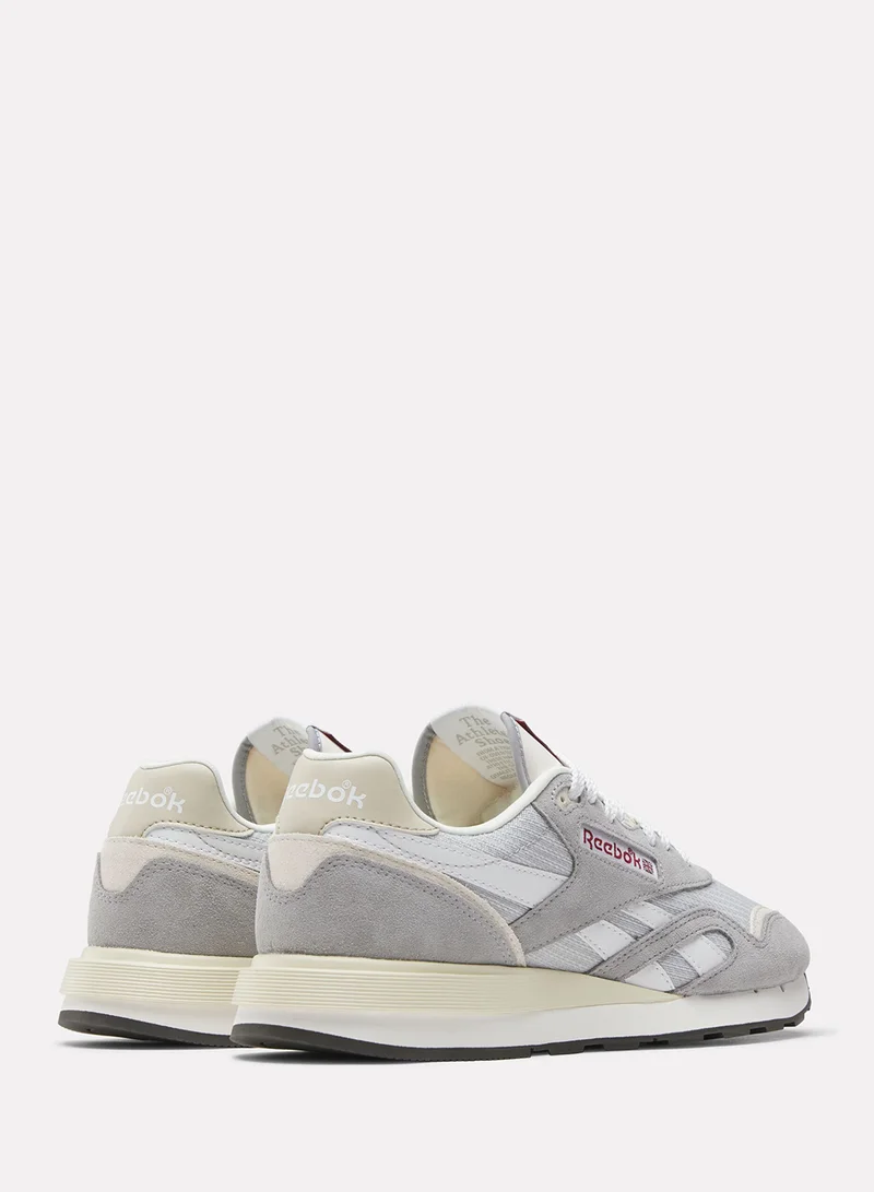 ريبوك Classic Nylon 89