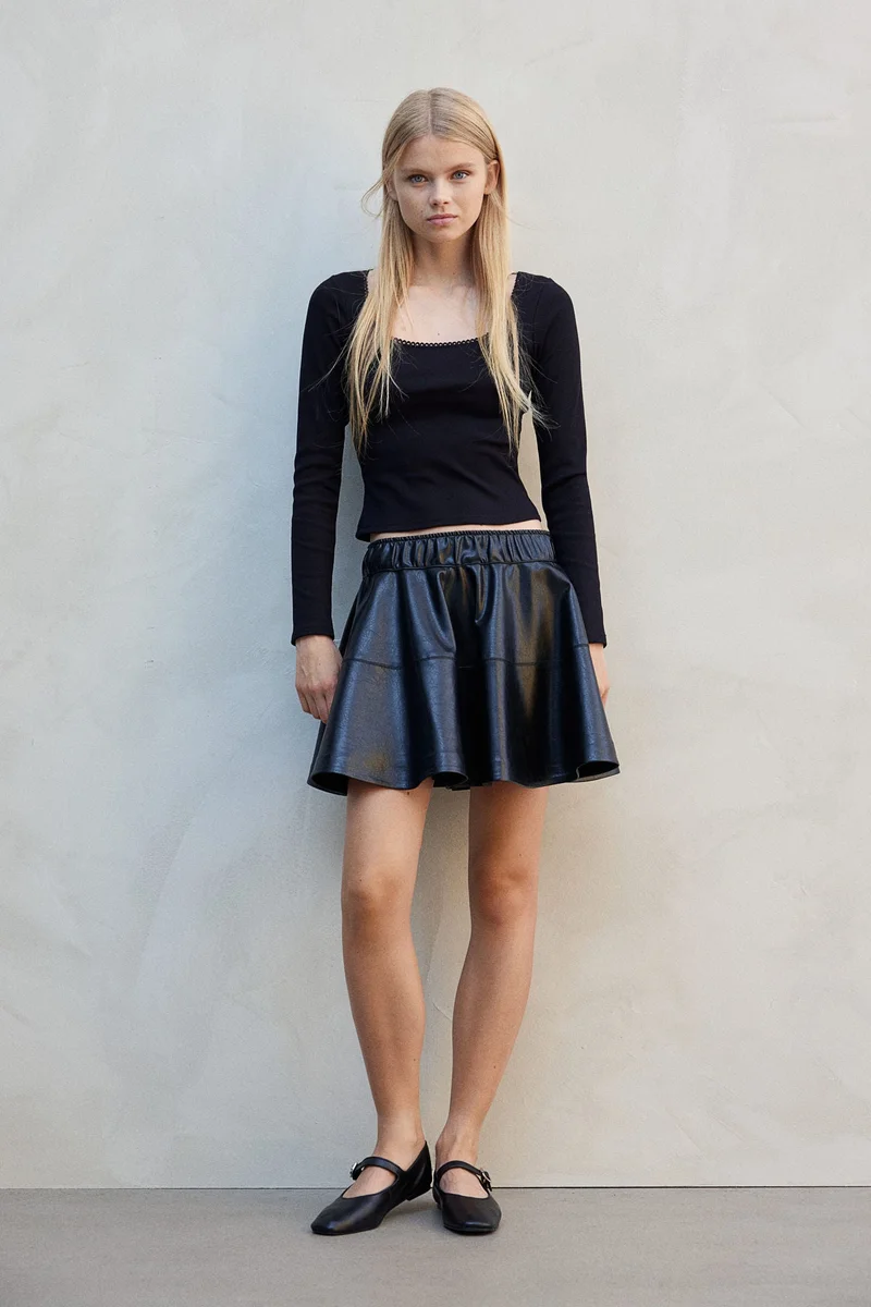 H&M Picot-Trimmed Cotton Top