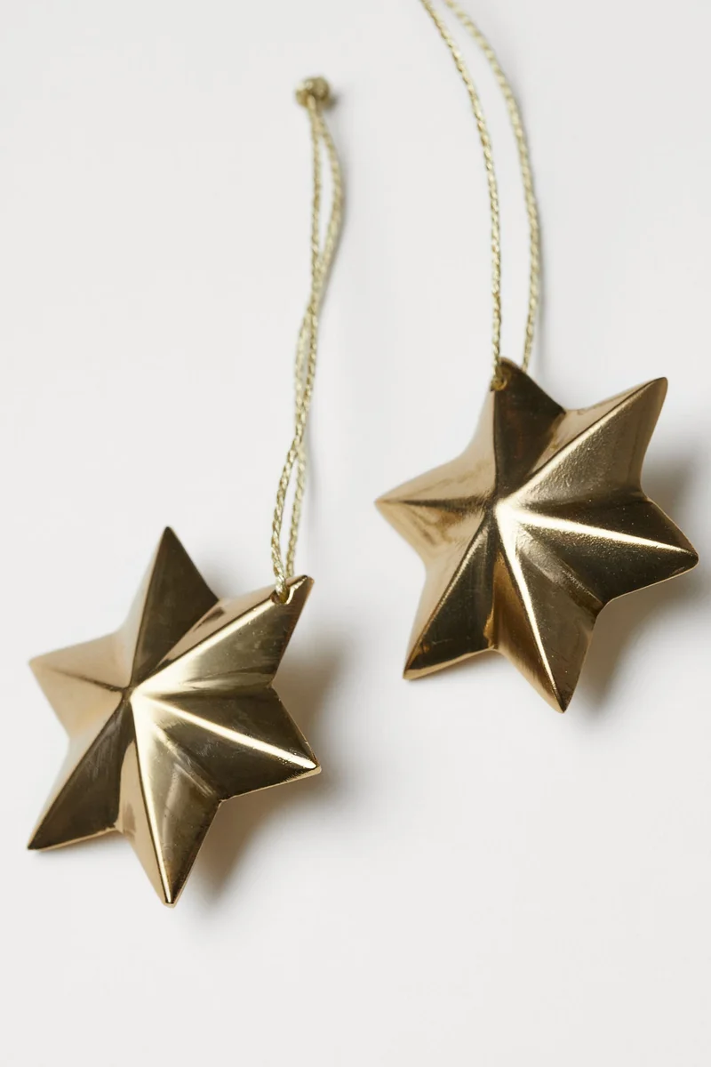 H&M 6-pack decorations