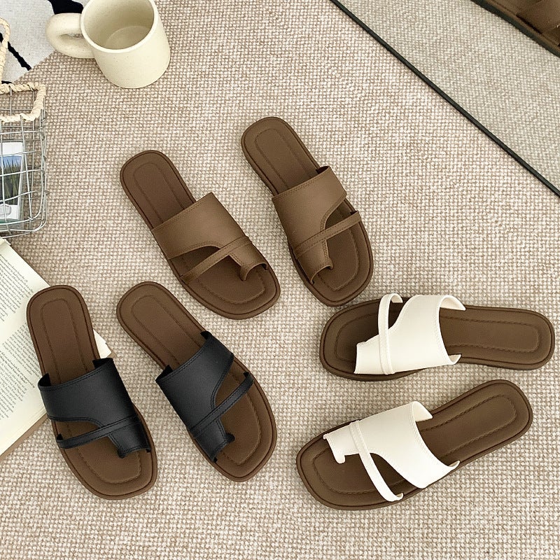 Women's Fashion Flip Flop Sandals PVC Slip On Beach Sliders - Image 2