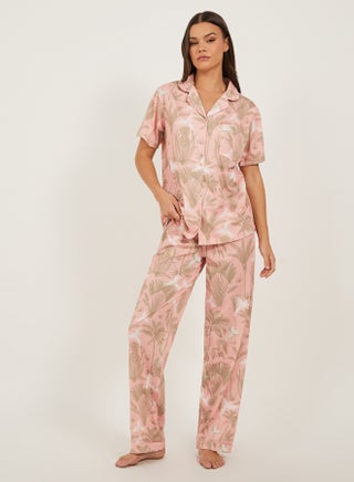 Tropical Printed Shirt and Pyjama Pants Set - pzsku/Z5A8C7EEC2A6C7457B760Z/45/1748286789/6ee49825-e686-4fa9-a949-cba8598d322a